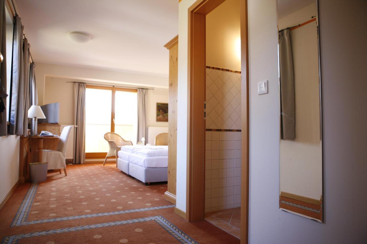 Hotel Gut Schmelmerhof 상트엥글마 외부 사진