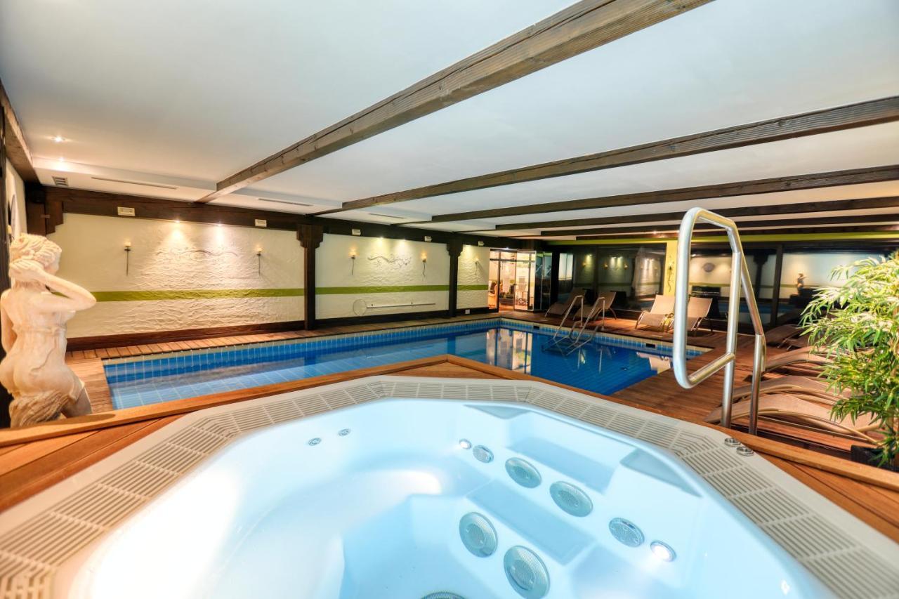 Hotel Gut Schmelmerhof 상트엥글마 외부 사진
